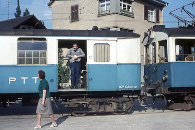 BTB, Flüh, Zweitklass-Wagen mit Postabteil BZ 4, Aufnahme 1965