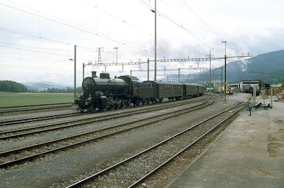 SBB, Glovelier, Personenzug mit C 5/6 2978 “Elefant“, Aufnahme 1997