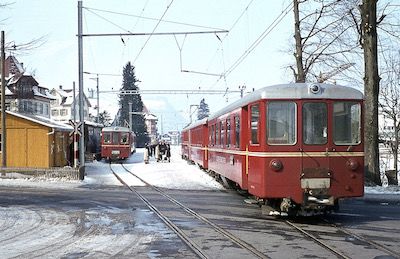 LSE, Stans, provisorischer Bahnhof, Kreuzung zweier Pendelzüge mit BDeh 4/4, Aufnahme 1965