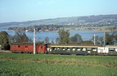 SBB, Mosen, Hallwilersee, Personenzug mit De 4/4, Aufnahme 1967
