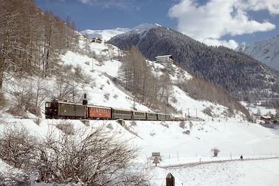 RhB Schnellzug bei Bergün, 1979