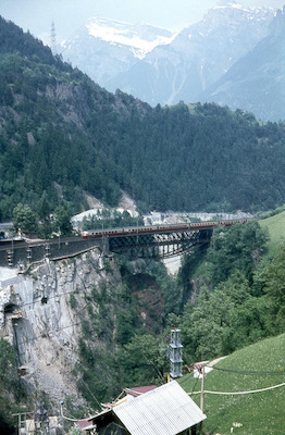 SBB Gotthardbahn, RAe TEE II, Reussbrücke Intschi im Zustand vor 1975, Aufnahme 1967