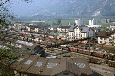 SBB Biasca, Bahnhof von oben, TEE, 1973