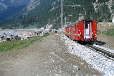 Brig-Visp-Zermatt-Bahn, Randa-Herbriggen, neue Strecke nach Unwetterschäden, Aufnahme 1991