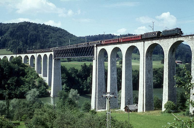 SBB, Rheinbrücke Eglisau, Schnellzug mit Ae 3/6 I, Aufnahme 1965