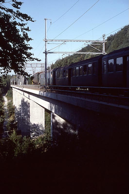 SBB, St. Gallen, Steinachtobel-Viadukt, Personenzug, Aufnahme 1983