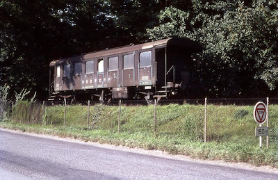SBB, alter Güterzugbegleitwagen Db 10785, 1965 aus einem B3 umgebaut, 1966 in Pratteln