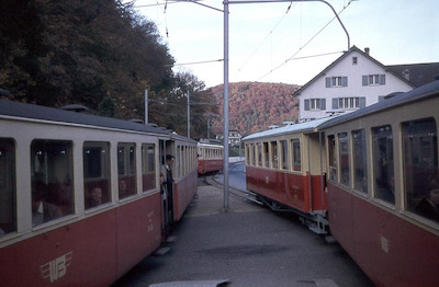 WB, Hölstein, Kreuzung Personenzüge, BDe 4/4 (Serie 1-3), Aufnahme 1970
